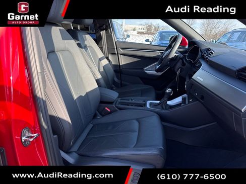 Certified 2025 Audi Q3 2.0T Premium AWD/4WD image 36