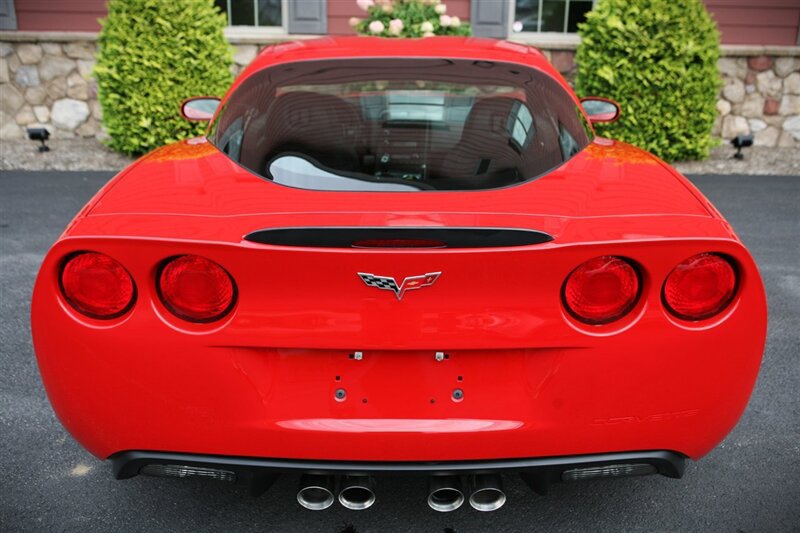 Used 2009 Chevrolet Corvette Z06 w/ Preferred Equipment Group RWD image 11