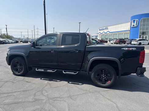 Used 2021 Chevrolet Colorado LT w/ Redline Special Edition AWD/4WD image 8