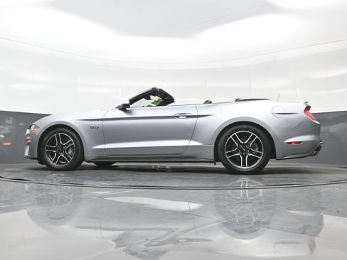 Used 2022 Ford Mustang GT Premium w/ Equipment Group 401A RWD image 27