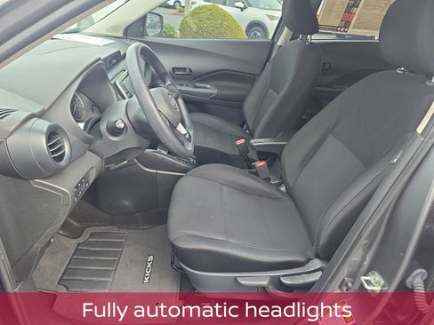 Used 2023 Nissan Kicks S image 13