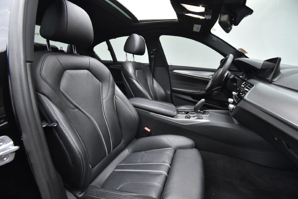 Used 2019 BMW 540i xDrive w/ M Sport Package AWD/4WD image 15