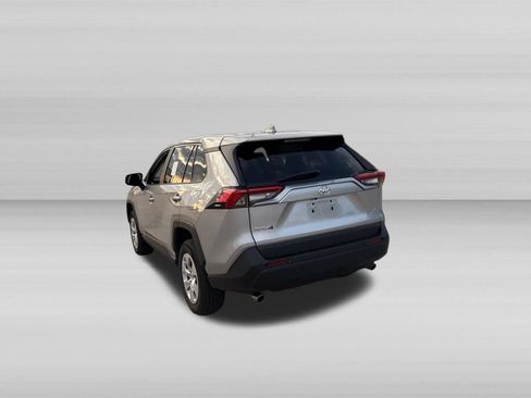 Used 2025 Toyota RAV4 LE FWD image 7