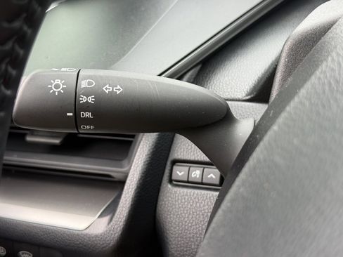 Certified 2024 Toyota Prius LE image 16
