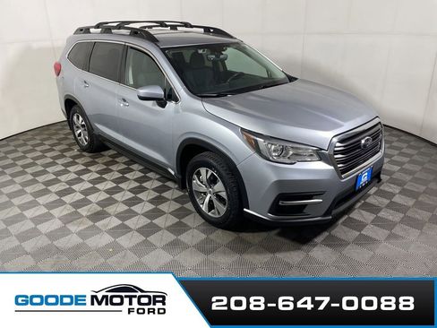 Used 2021 Subaru Ascent Premium w/ Convenience Package image 1