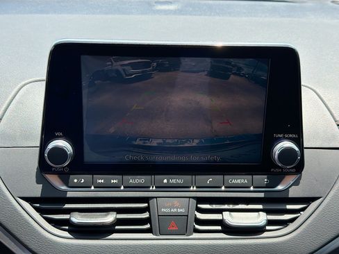 Used 2020 Nissan Altima 2.5 SR w/ Premium Package FWD image 31