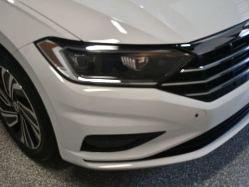 Used 2020 Volkswagen Jetta SEL Premium FWD image 10