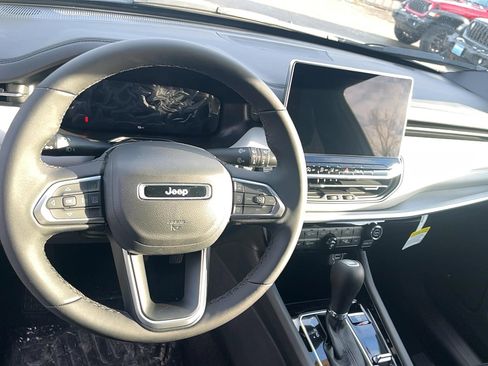 New 2026 Jeep Compass Limited w/ Sun, Sound & Navigation Group image 13