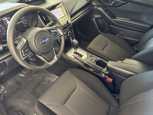 Used 2023 Subaru Crosstrek 2.0i image 9