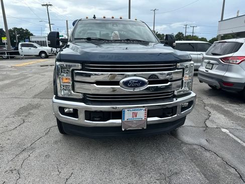 Used 2019 Ford F350 Lariat w/ Lariat Ultimate Package AWD/4WD image 5