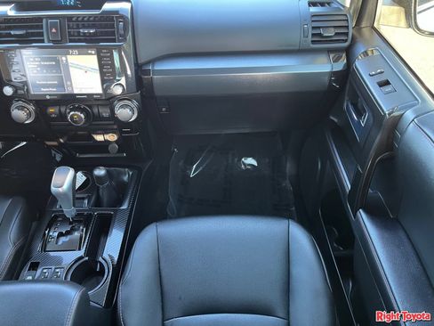 Certified 2023 Toyota 4Runner TRD Off-Road Premium AWD/4WD image 19
