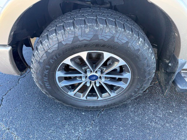 Used 2012 Ford F150 Lariat w/ Lariat Chrome Pkg AWD/4WD image 11