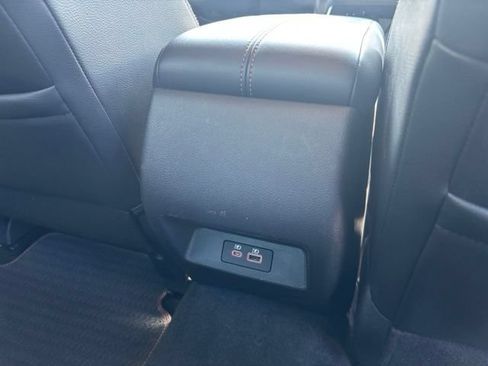 Used 2019 Nissan Altima 2.5 SR FWD image 28