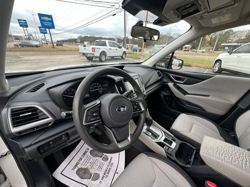 Used 2023 Subaru Forester image 21