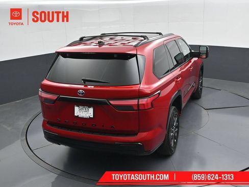 Used 2023 Toyota Sequoia Platinum AWD/4WD image 55