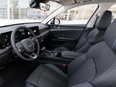 New 2026 Kia K5 EX FWD image 18