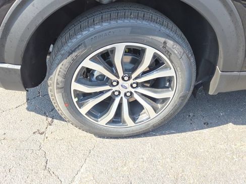 New 2026 Ford Explorer ST-Line AWD/4WD image 9