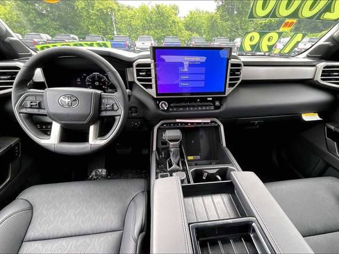 New 2025 Toyota Tundra Limited image 5