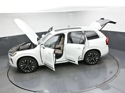 New 2026 Volvo XC90 B6 Plus w/ Protection Package Premier AWD/4WD image 51