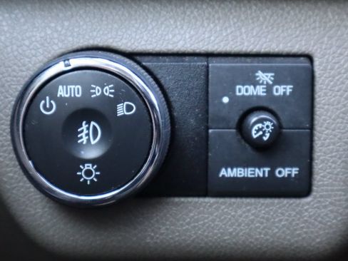 Used 2013 GMC Acadia Denali AWD/4WD image 29