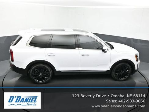 Used 2021 Kia Telluride SX w/ SX Prestige Package AWD/4WD image 19