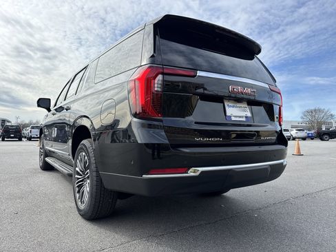 New 2026 GMC Yukon XL Elevation w/ LPO, Floor Liner Package image 8