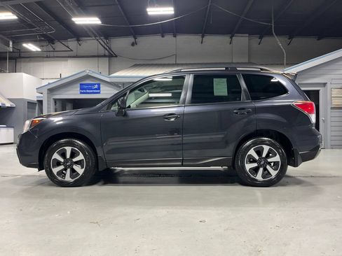 Used 2018 Subaru Forester 2.5i Limited w/ Popular Package #2 AWD/4WD image 4