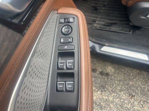 Used 2022 Acura MDX SH-AWD w/ Advance Package image 11