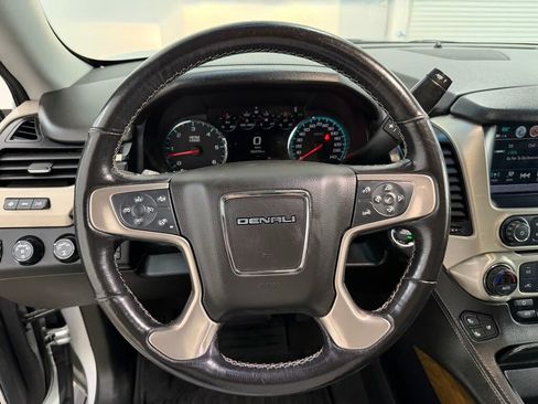 Used 2019 GMC Yukon XL Denali w/ Open Road Package image 26