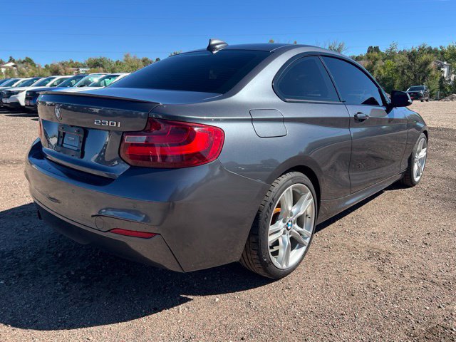 Used 2017 BMW 230i Coupe RWD image 6