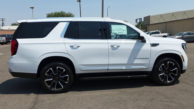 New 2026 GMC Yukon Elevation AWD/4WD image 11
