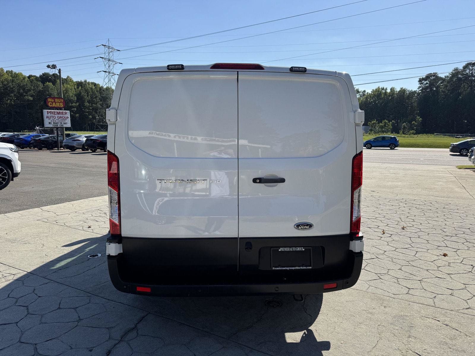 Used 2024 Ford Transit 150 Low Roof RWD image 9