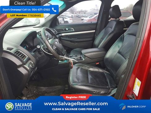 Used 2016 Ford Explorer XLT w/ Equipment Group 202A image 9