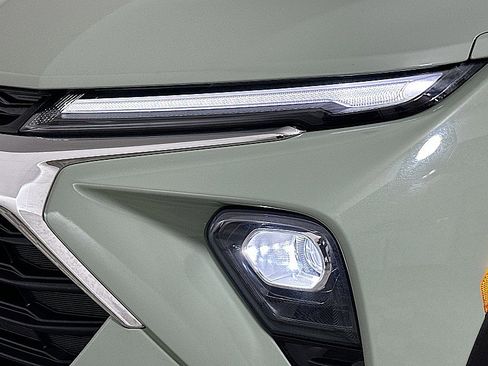 Used 2025 Chevrolet TrailBlazer LT image 29