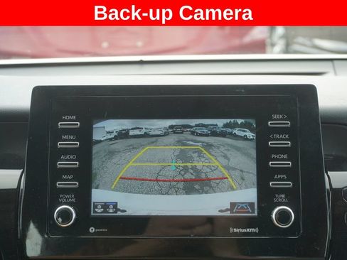 Used 2022 Toyota Camry SE w/ Cold Weather Package FWD image 7