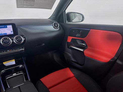 Certified 2026 Mercedes-Benz GLA 250 4MATIC image 30