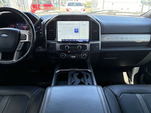 Used 2022 Ford F450 Platinum w/ FX4 Off-Road Package image 16