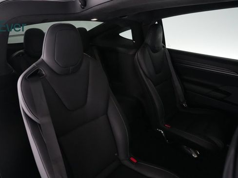 Used 2022 Tesla Model X Plaid AWD/4WD image 5