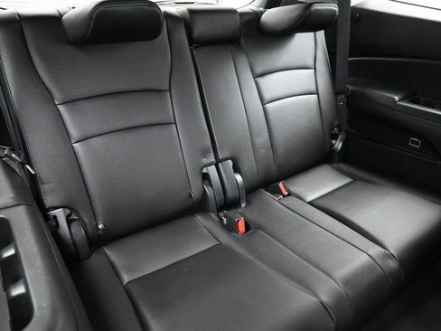 Certified 2022 Honda Pilot Touring image 27