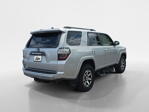 Used 2021 Toyota 4Runner TRD Off-Road Premium w/ Moonroof Package AWD/4WD image 4