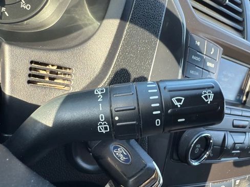 Used 2018 Ford Explorer 4WD image 13