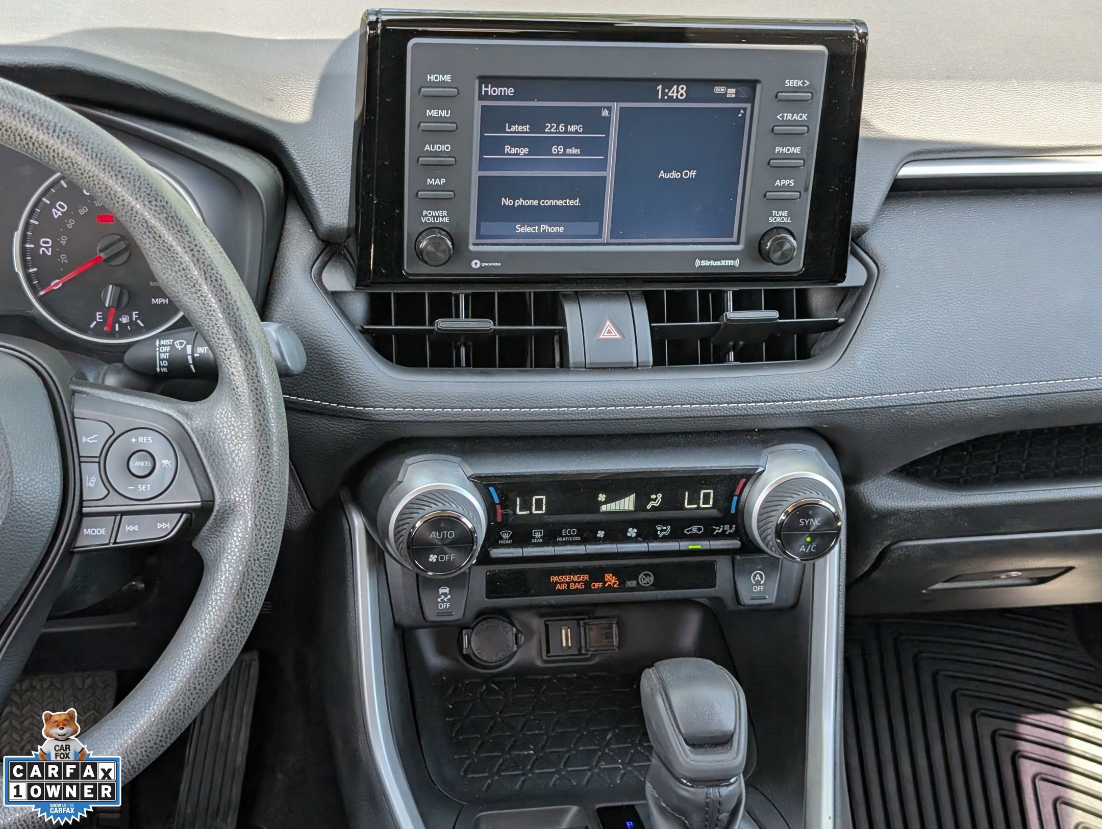Used 2022 Toyota RAV4 XLE AWD/4WD image 16
