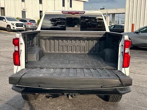 Certified 2023 Chevrolet Silverado 1500 ZR2 w/ Technology Package AWD/4WD image 12