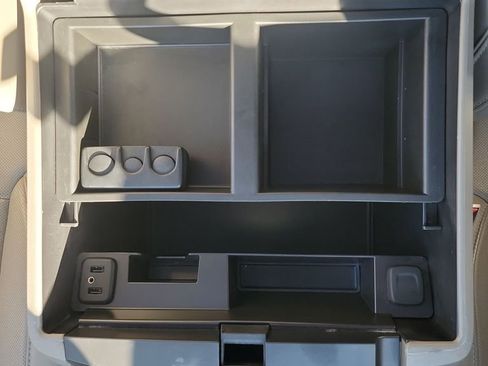 Used 2019 Chevrolet Tahoe Premier image 29