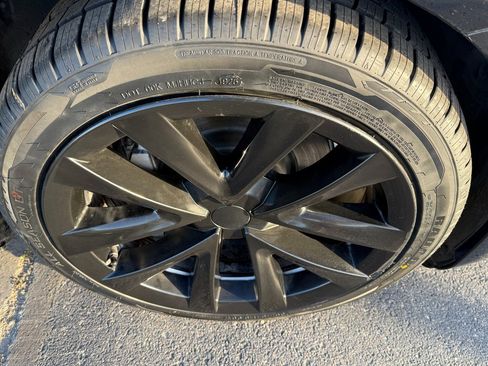 Used 2022 Tesla Model 3 Long Range image 9