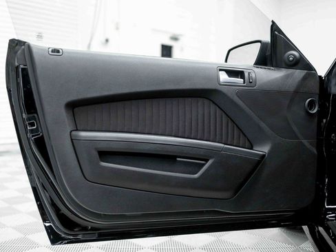 Used 2013 Ford Mustang Boss 302 RWD image 40