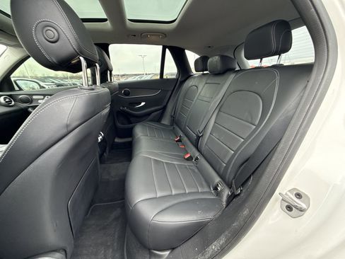 Used 2022 Mercedes-Benz GLC 300 4MATIC image 22