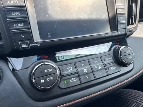 Used 2017 Toyota RAV4 SE w/ Advanced Technology Package AWD/4WD image 9