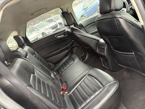 Used 2020 Ford Edge SEL AWD/4WD image 20