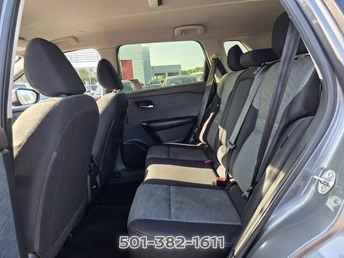 Used 2023 Nissan Rogue SV FWD image 13